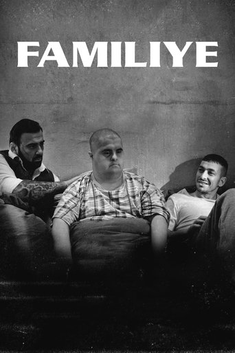 Póster de Familiye
