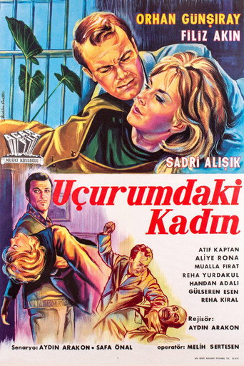 Póster de Uçurumdaki Kadın