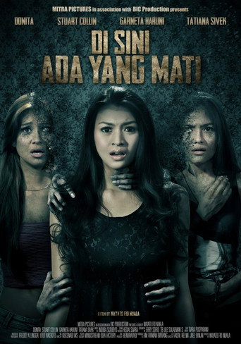 Póster de Di Sini Ada Yang Mati