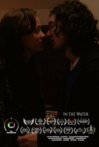 Póster de In the Water