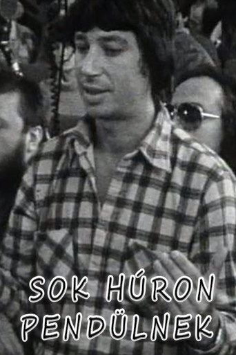Póster de "Sok húron pendülnek"