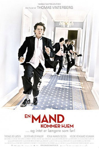 Póster de En mand kommer hjem