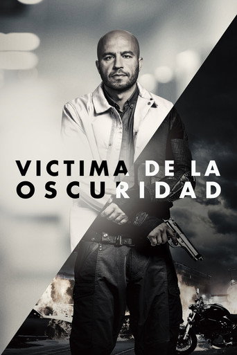 Póster de Víctima de la oscuridad
