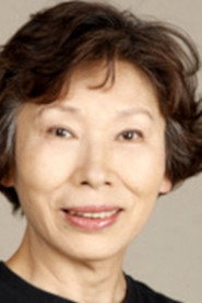 田根楽子