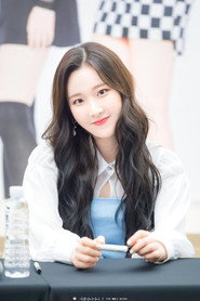 김나윤