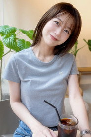 篠崎彩奈