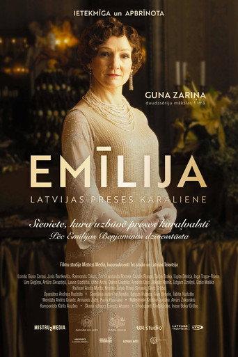 Póster de Emīlija. Latvijas preses karaliene