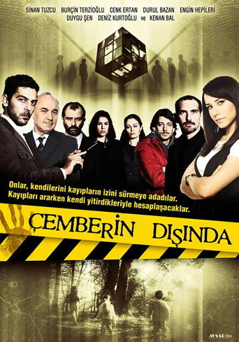 Póster de Çemberin Dışında